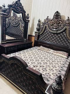 bed & dressing with 3 Table set