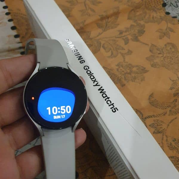 samsung watch 5 44mm silver color 2