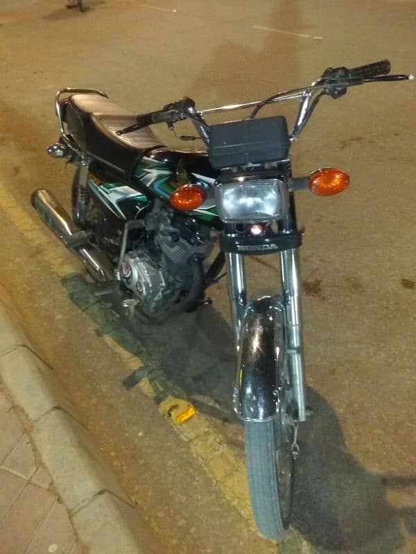 Honda CG125 2023 Karachi num 2