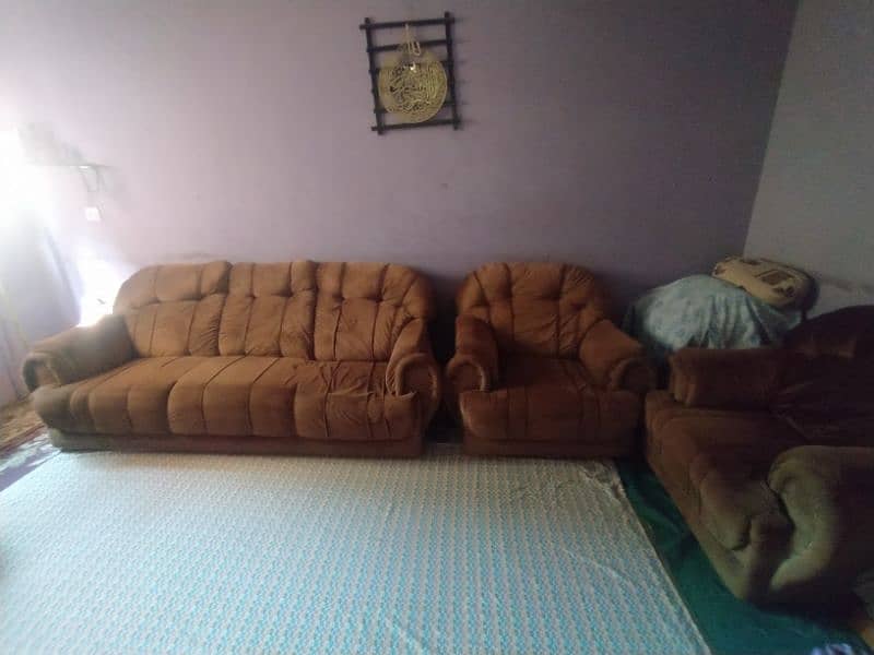 7 Seater Sofa set in Good condition 0