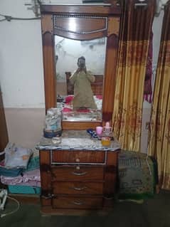 dressing table