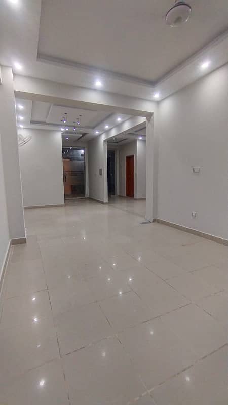 G/11 markaz new Plaza vip location 2nd floor 858sq dubel office available for rent real piks 5