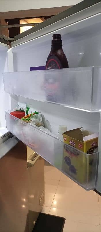 Samsung refrigerator for sale (Fridge not working) 2