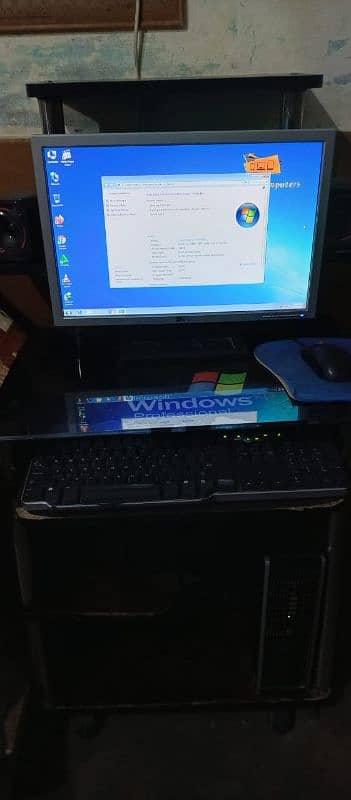 computer PC Core i3 LCD And Trolley 0