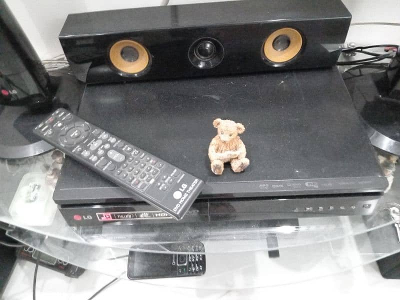 LG home theater 1000w heavy bass 2