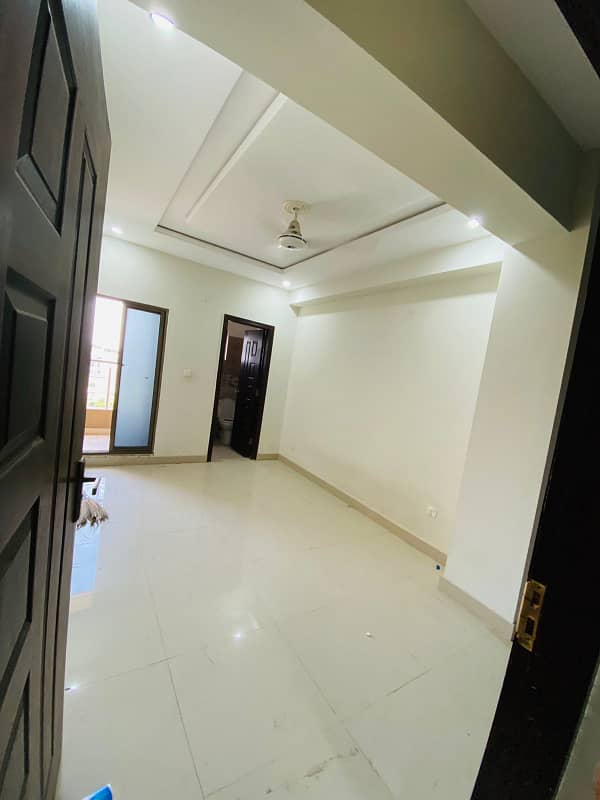 2 Bed Flat For Sale 5