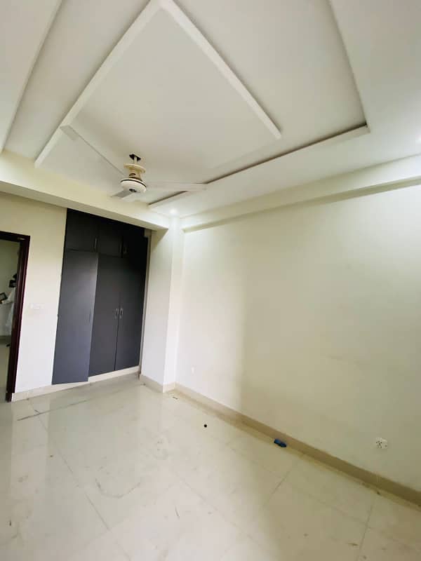 2 Bed Flat For Sale 10