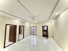 2 Bed Luxury Flat In Dawood Plaza