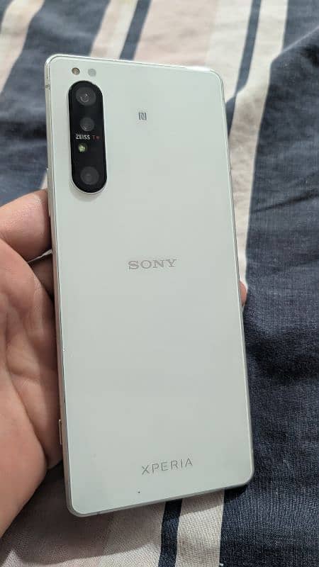 Xperia 1 Mark 2 4