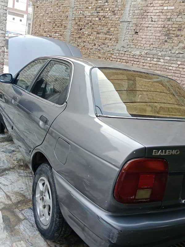 Suzuki Baleno 2000 15