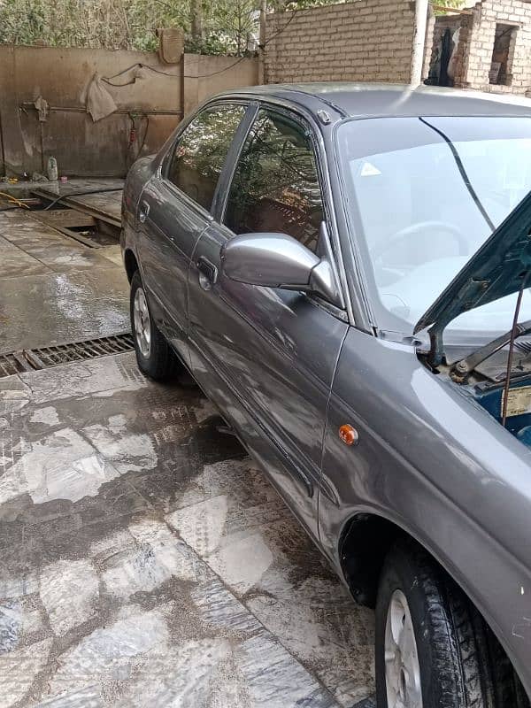 Suzuki Baleno 2000 16