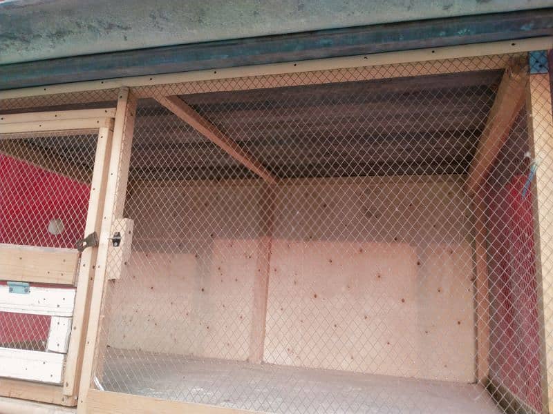 wooden cage in v good condition 4