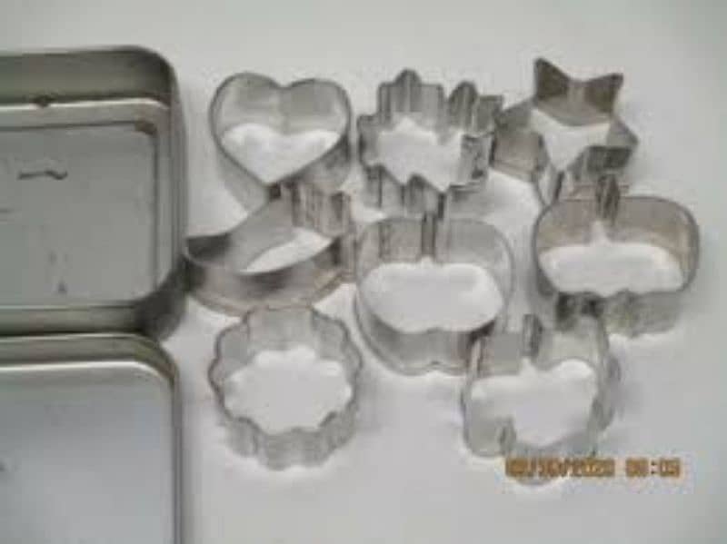 Pampered Chef Creative Cutters 0