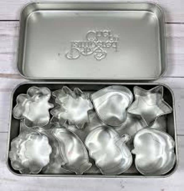 Pampered Chef Creative Cutters 1