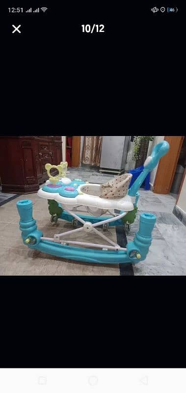 baby walker 2 in 1 condition 10/09 2