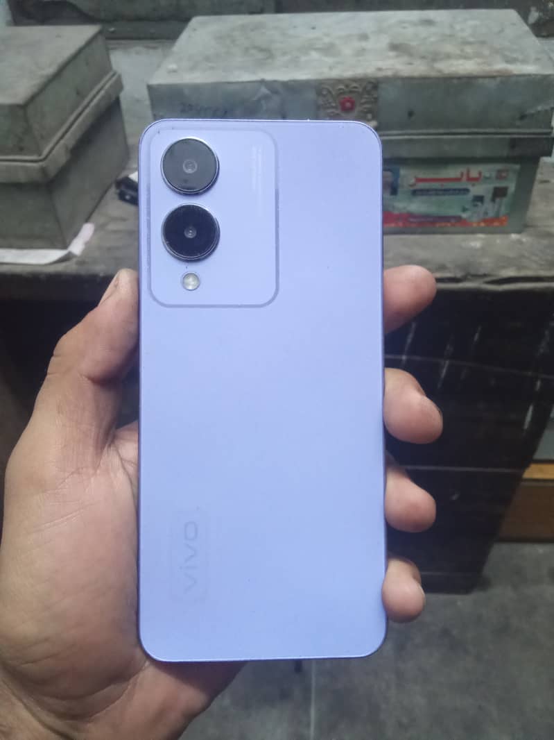 Vivo y17s 4+4 128.03099016478 2