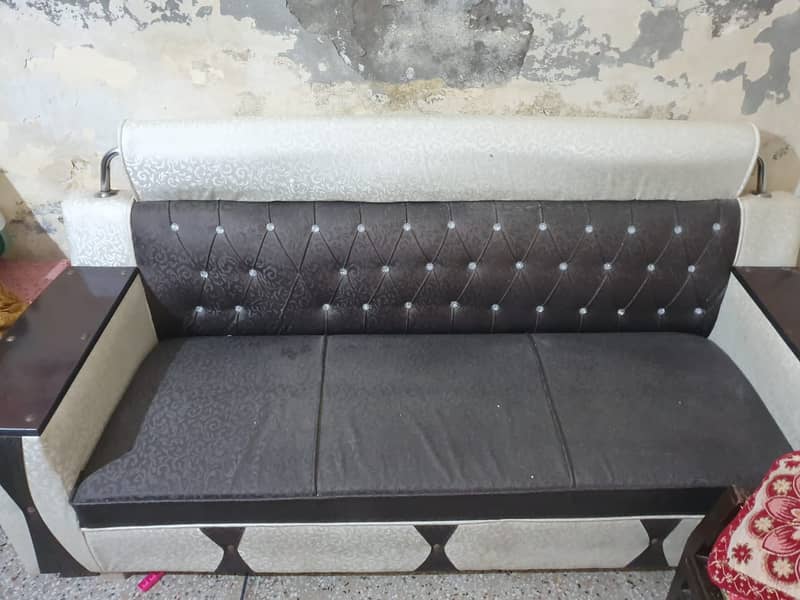 Sofa set 5 seater 1