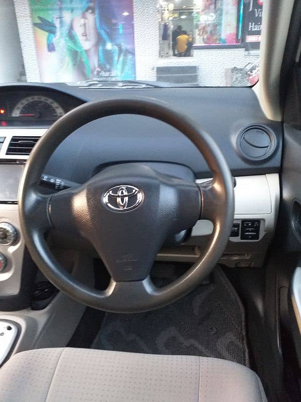 Toyota Belta 2006 8