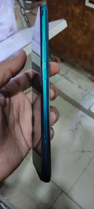 infinix hot 9 play  4/64 3