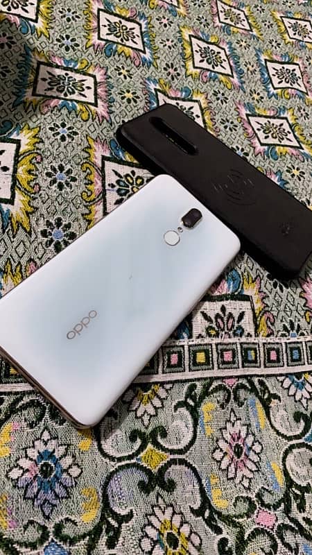 oppo f11 8/256 dual pta approved 5