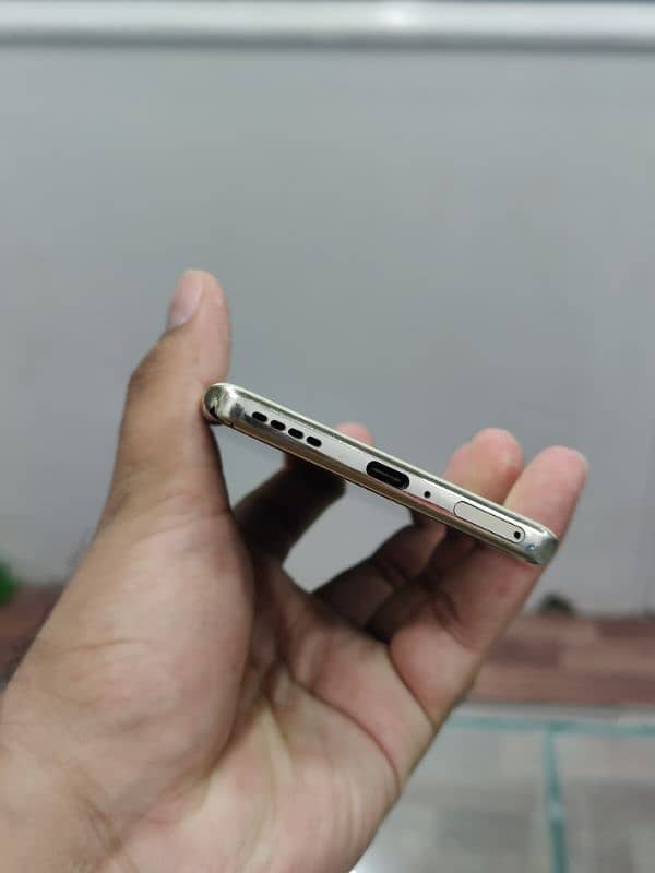 Infinix Zero 30 6 mah warranty 2