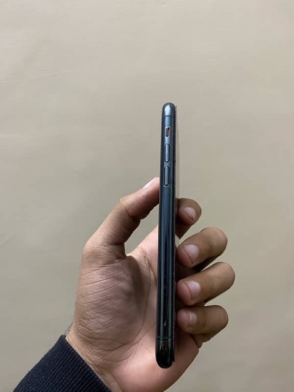 IPHONE 11 Pro 64gb 2