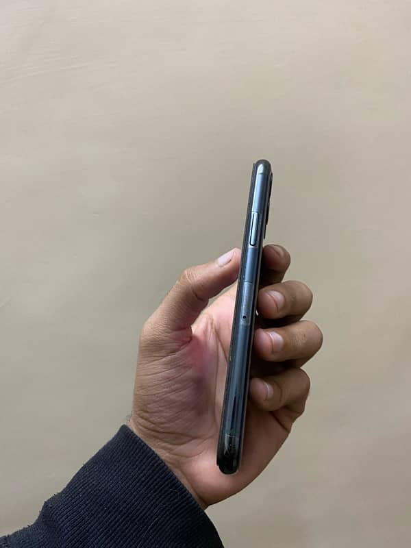 IPHONE 11 Pro 64gb 5