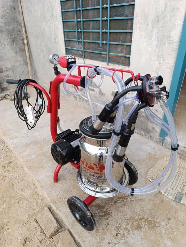 Brand New Milking Machine with Turkish Claws and pipes 1