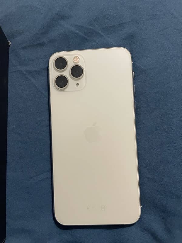 IPHONE 11 pro 0