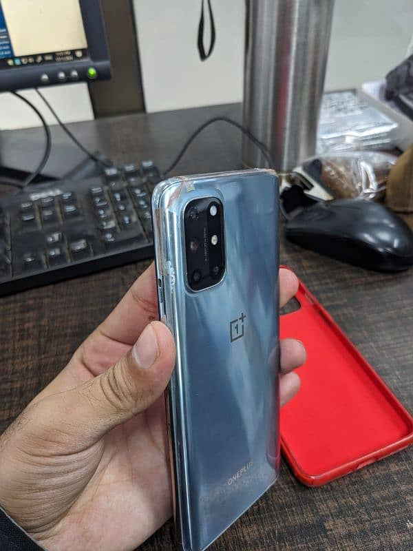 OnePlus 8t 12GB/256GB Pta Approved 5