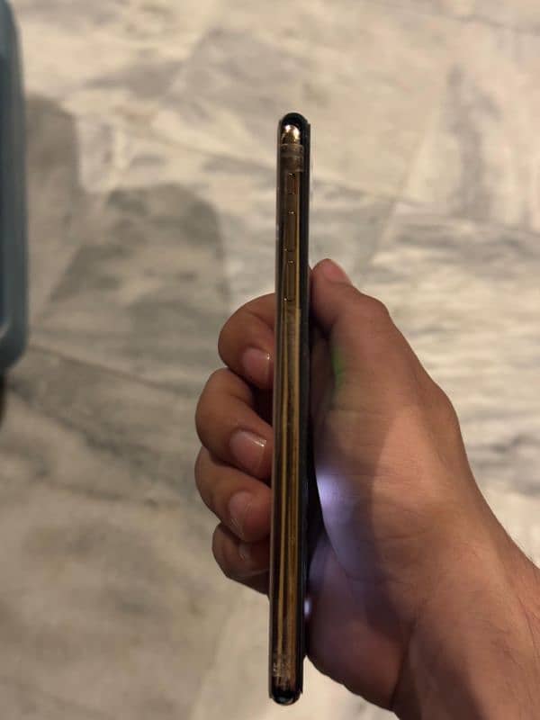 iPhone xs max Urgent Sale Pta approved physical dual sim  256 gb 3