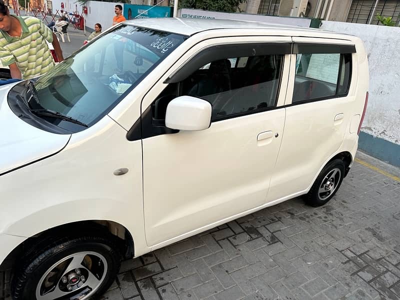 Suzuki Wagon R 2018 0