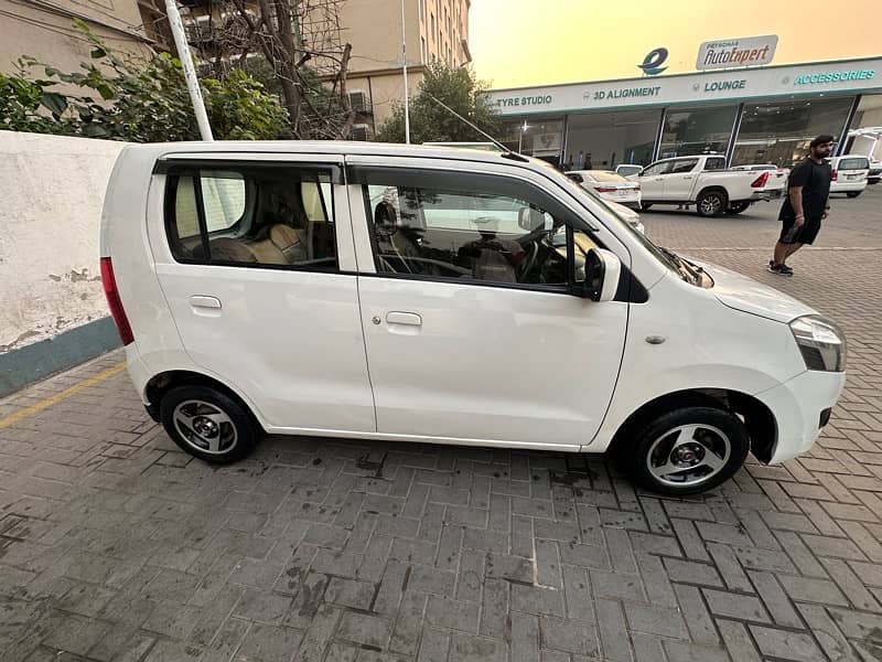 Suzuki Wagon R 2018 5