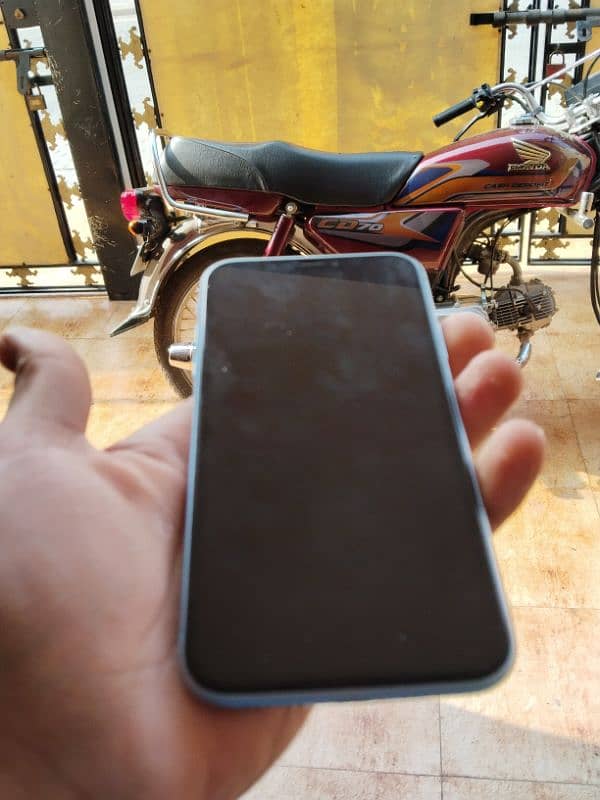 I phone sell 45000 3