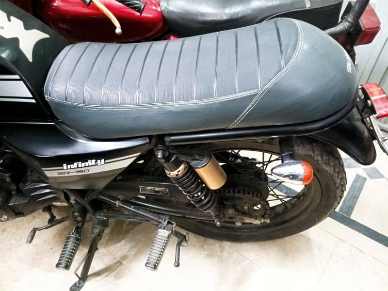 Hi speed cafe racer infinity 150cc model 2020 4