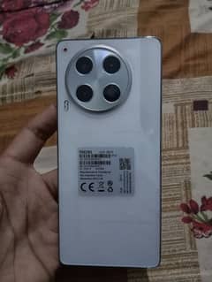 tecno camon 30 12+12 256  10/10 condition