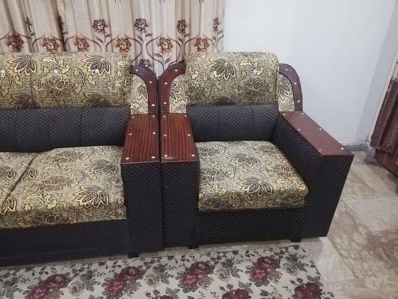 6 seater sofa 3