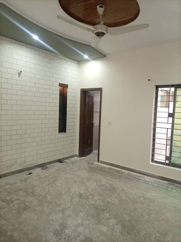 7.5 Marla Double Story House For Rent In Johar Town Near ALLAH HOO Goal Chakr Lahore 0