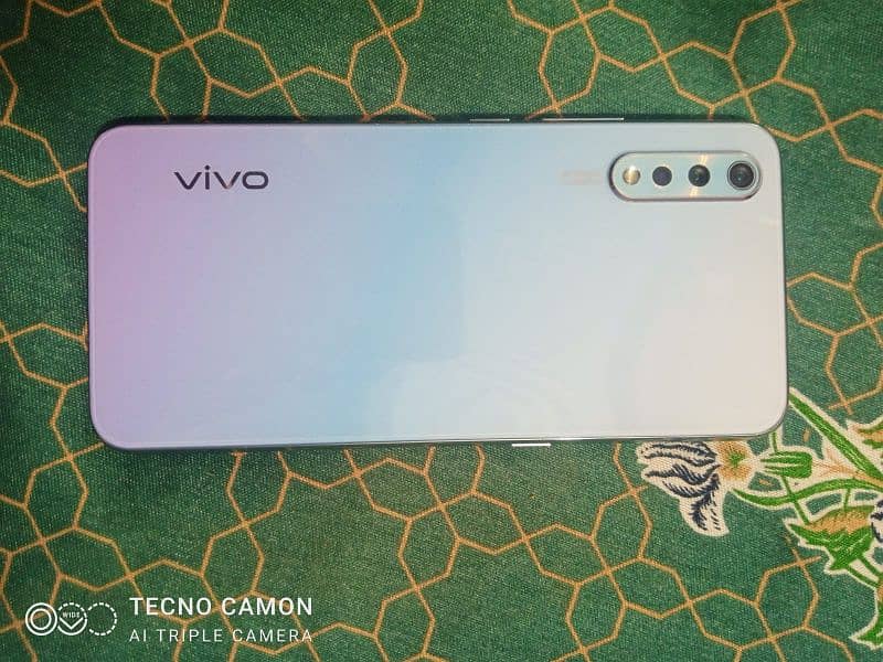 ViVo S1 Hot selling Phone 0