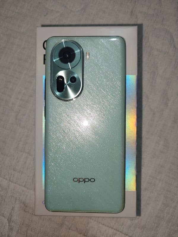 Oppo Reno 11 5G (Pre-order stock) 24 months warranty. 1