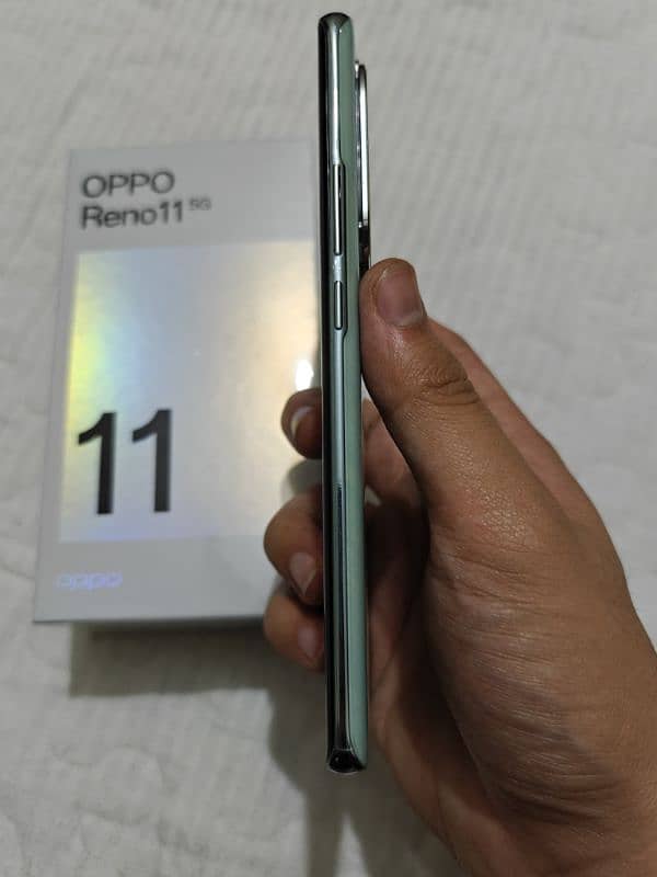 Oppo Reno 11 5G (Pre-order stock) 24 months warranty. 6