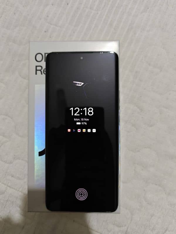 Oppo Reno 11 5G (Pre-order stock) 24 months warranty. 12