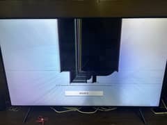 Samsung UHD 55 inches with half broken LCD