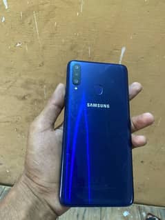 SAMSUNG A20s