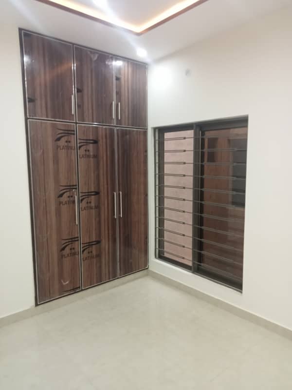 5 marla lower portion for rent near expo center 5