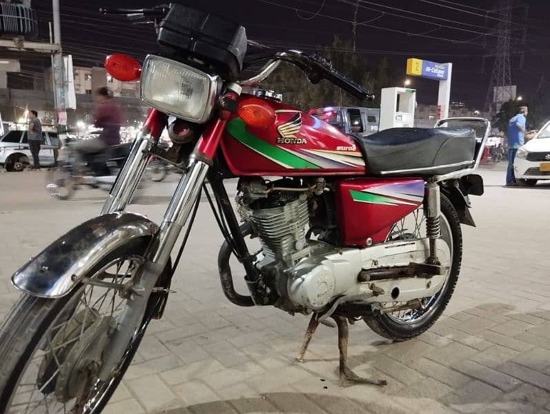 Honda 125 2014 Sukkar number 0