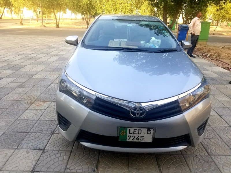 Toyota Corolla GLI 2015 manual 1