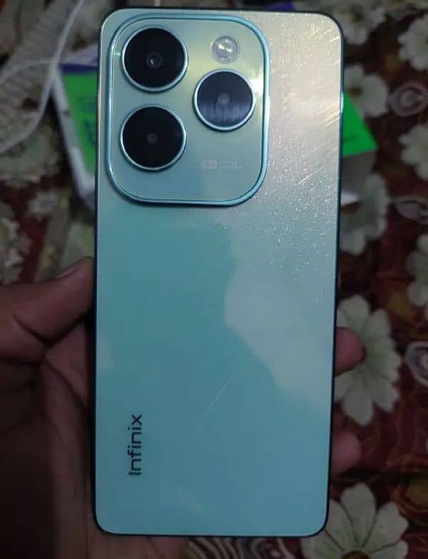 Infinix hot 40 8+256 full box 3