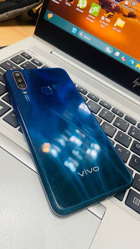 vivo y15 4/64 0