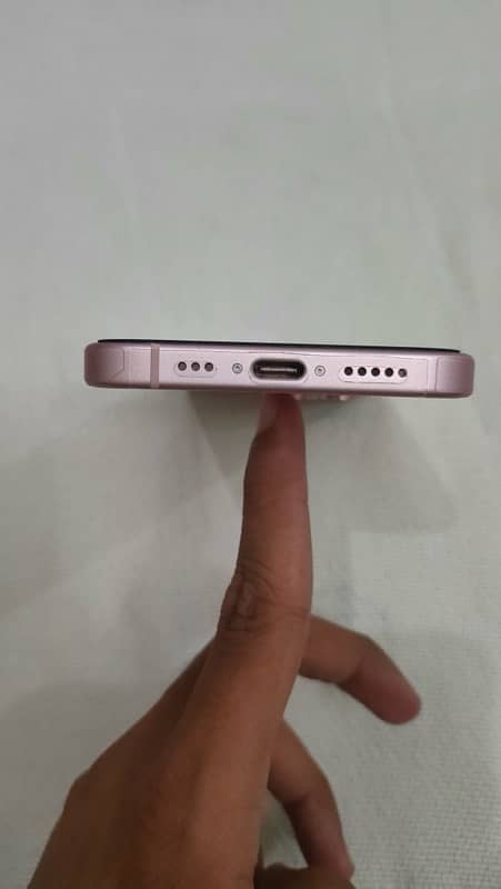 iphone 15 128GB 4